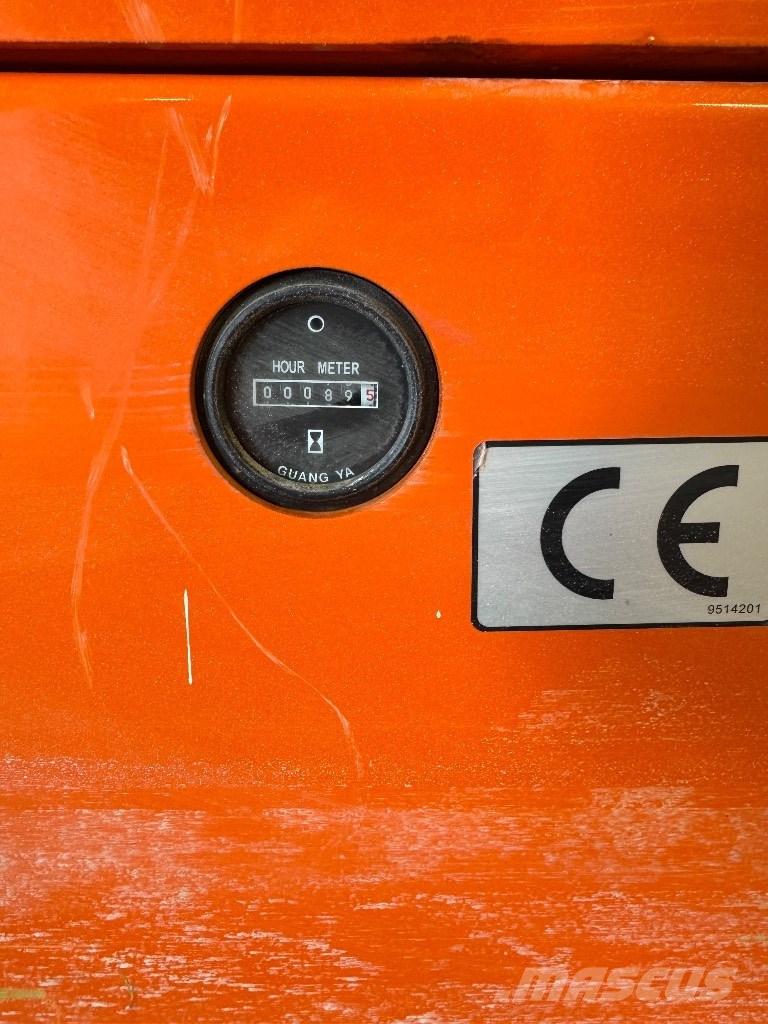 Dingli JCPT 0807 Käärtõstukid