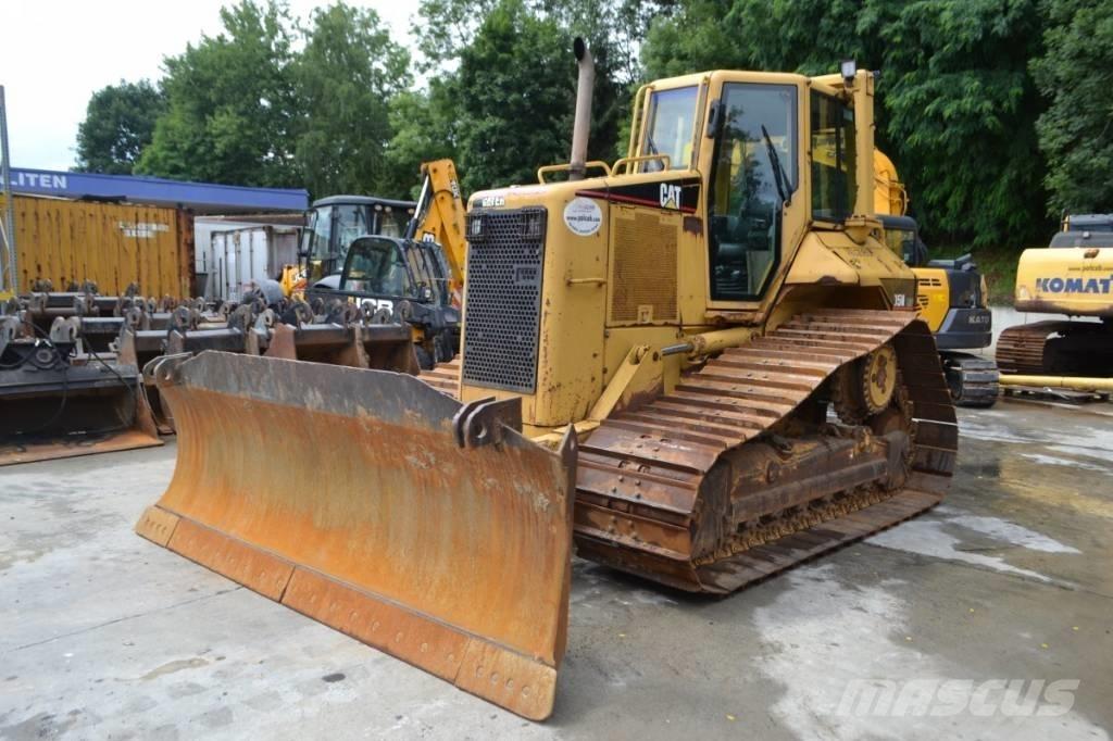 CAT D 5 N LGP Buldooserid