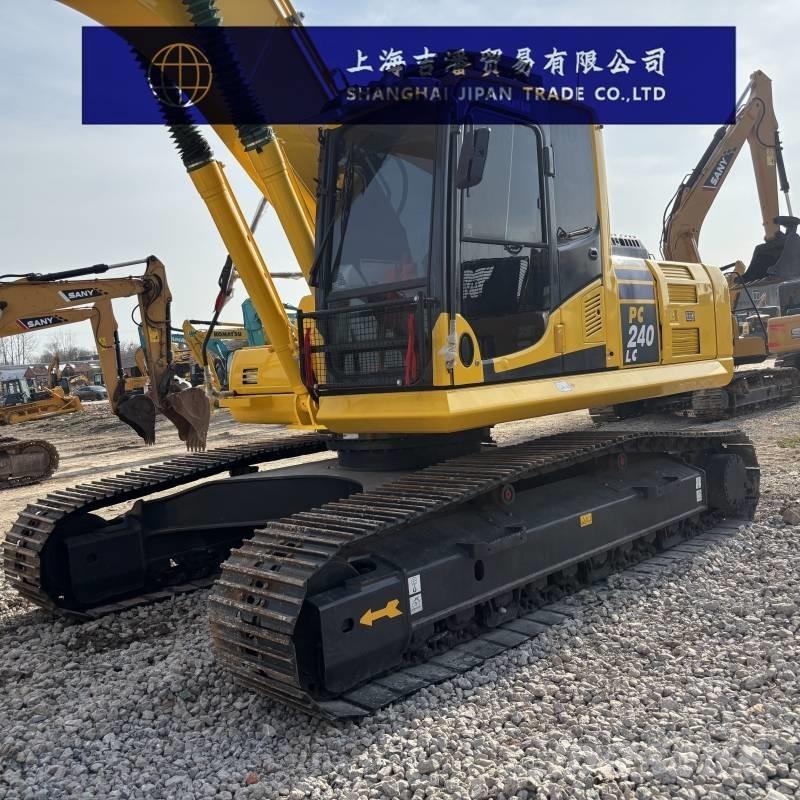 Komatsu PC 240 Roomikekskavaatorid