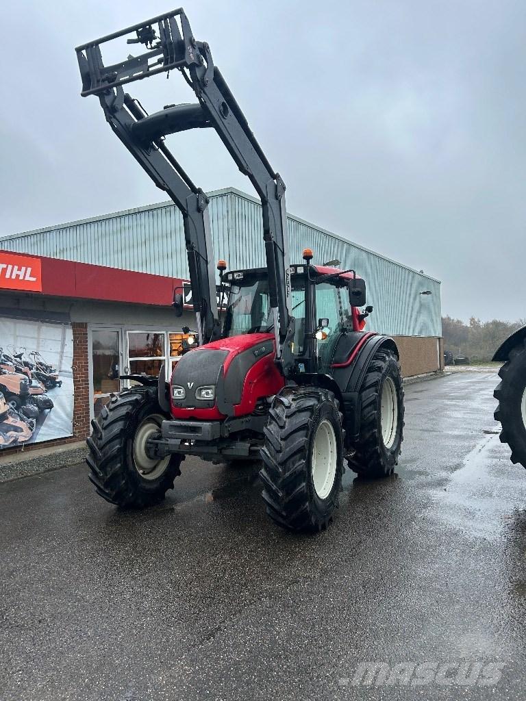 Valtra N 121 Traktorid