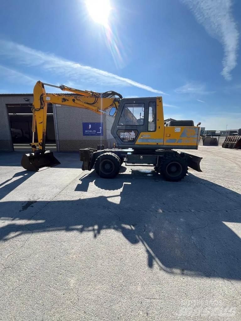 JCB JS130W Ratasekskavaatorid
