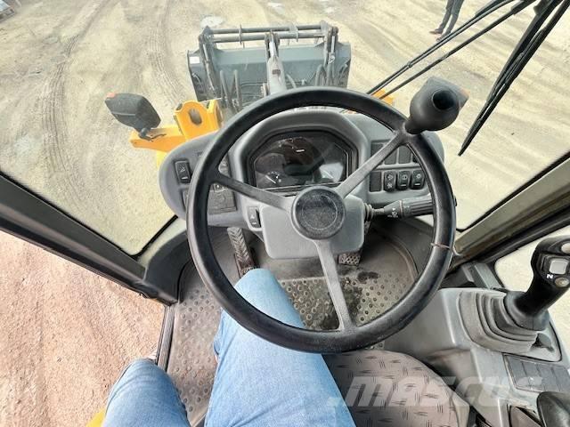 Volvo L 30 G Rataslaadurid