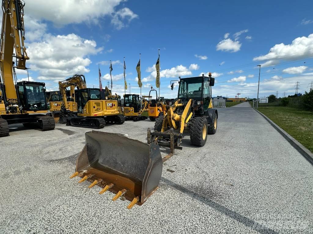 Komatsu WA 80 Rataslaadurid