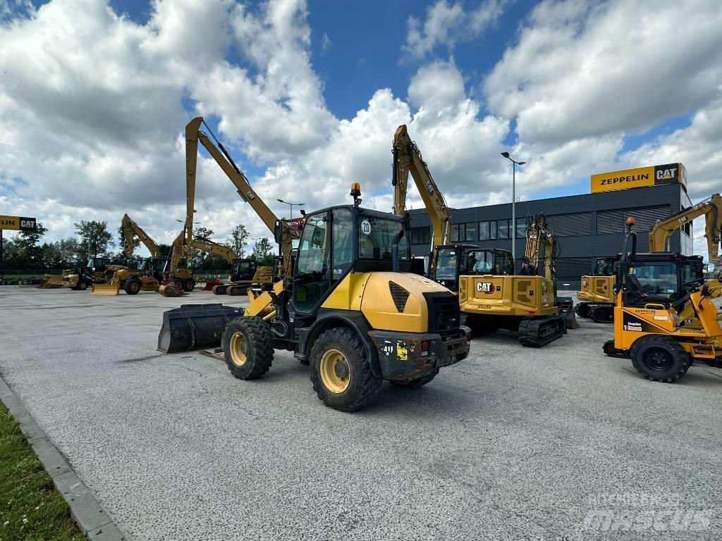 Komatsu WA 80 Rataslaadurid