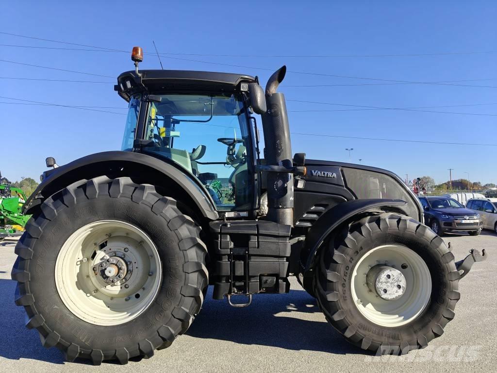 Valtra S 353 Traktorid