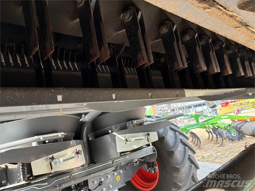 CLAAS Trion 650 Teraviljakombainid