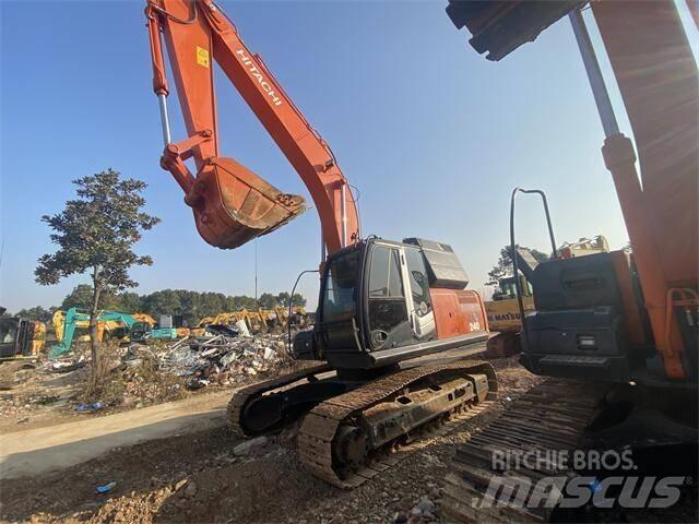 Hitachi ZX240H Roomikekskavaatorid