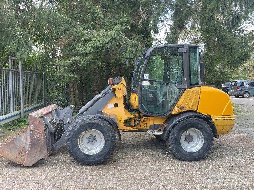 Volvo L25 Rataslaadurid
