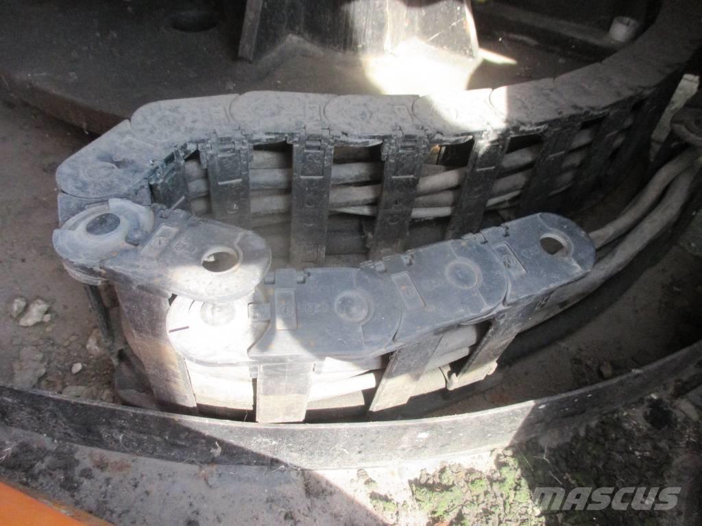 Manitou 100 VJR Vertikaalsed mast tõstukid