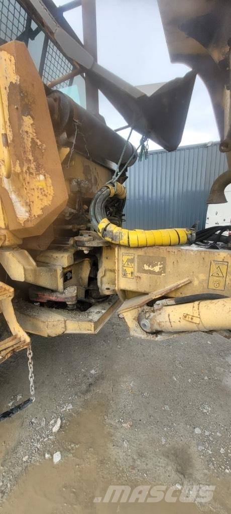 Volvo A 25 C Liigendraamiga pinnaseveokid