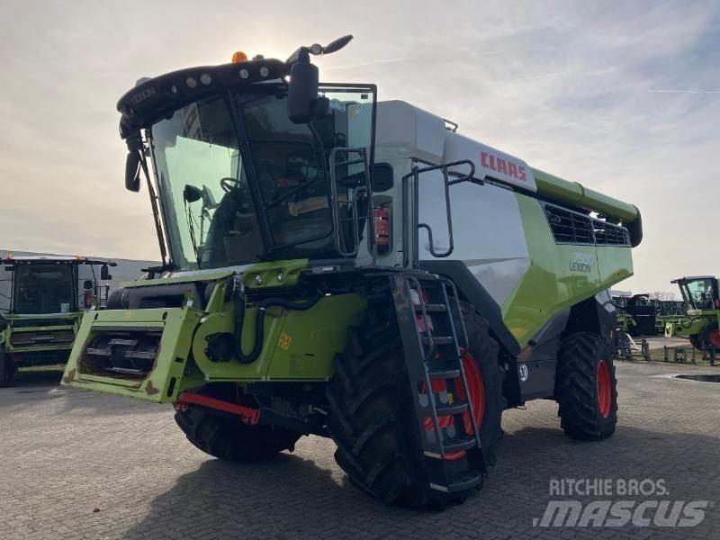 CLAAS LEXION 7500 Teraviljakombainid