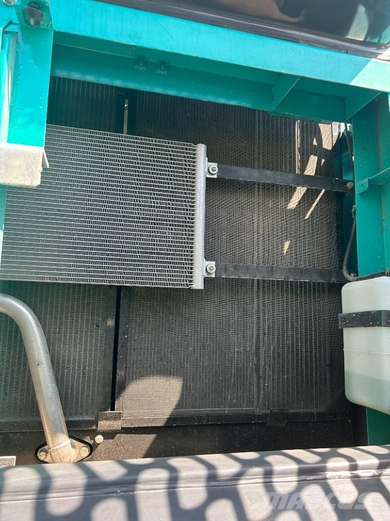 Kobelco SK 350 Roomikekskavaatorid