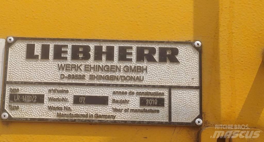 Liebherr LR 1400-2 Roomikkraanad