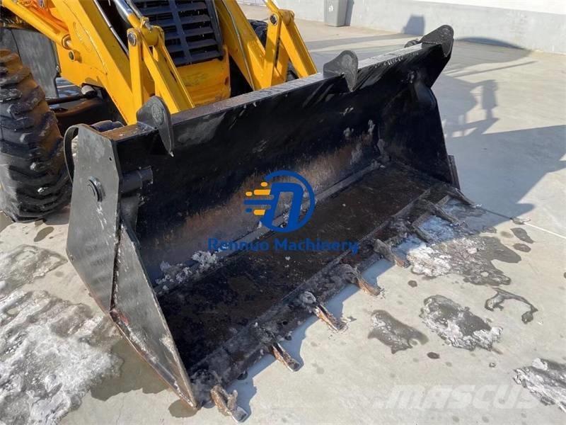 JCB 3 CX Ekskavaatorlaadurid