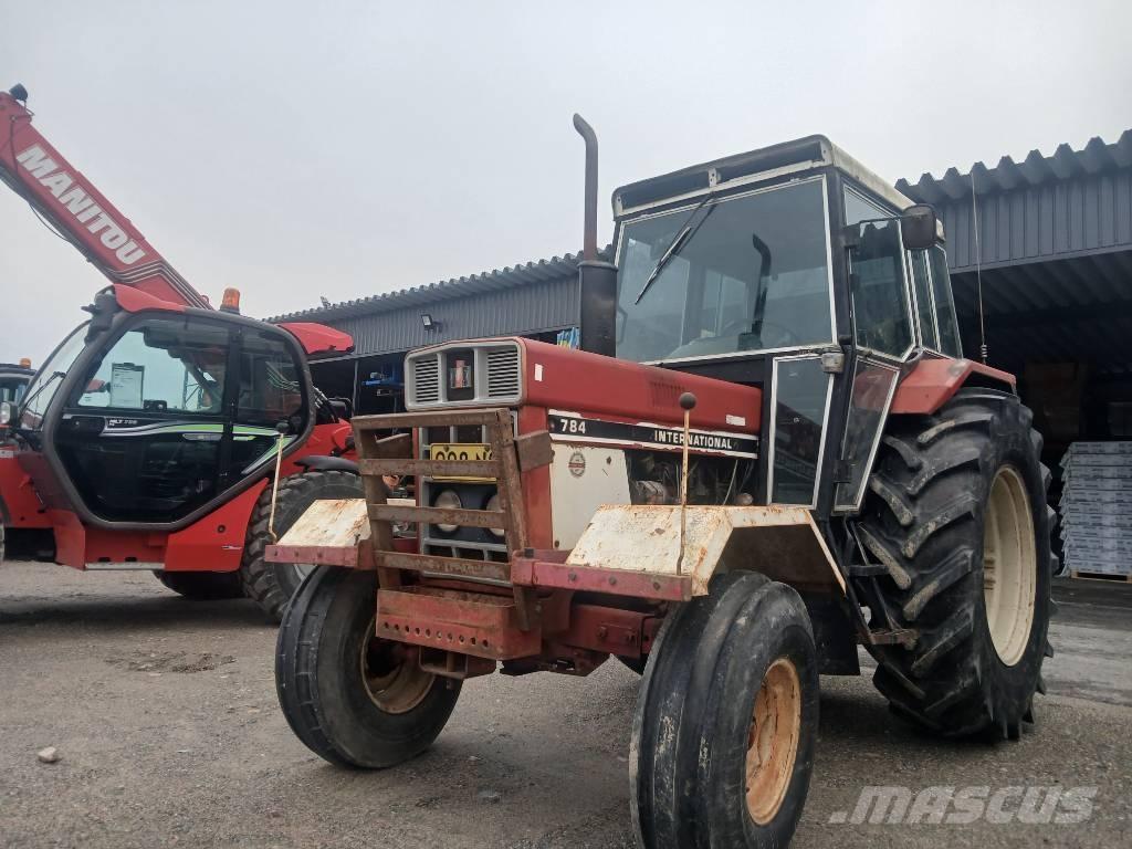 International 784 Traktorid