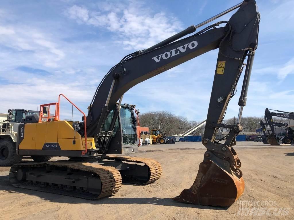 Volvo EC 220 EL Väikeekskavaatorid 7t-12t