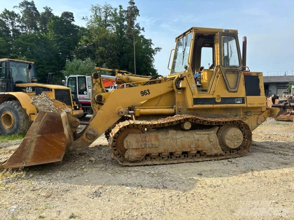 CAT 963 Roomiklaadurid