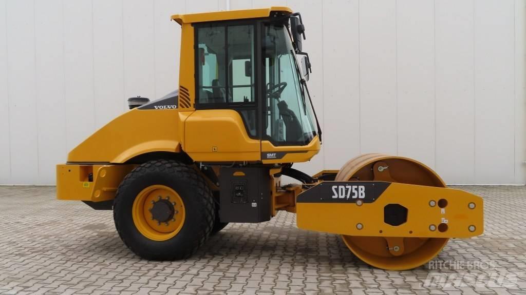 Volvo SD 75 B Ühe trumliga rullid