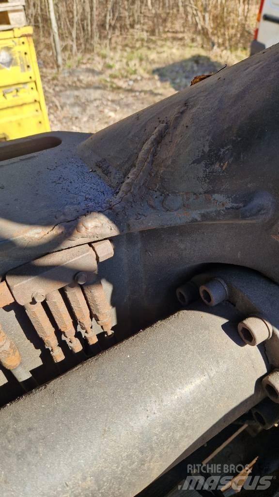 Kesla 2110 Metsatõstukid