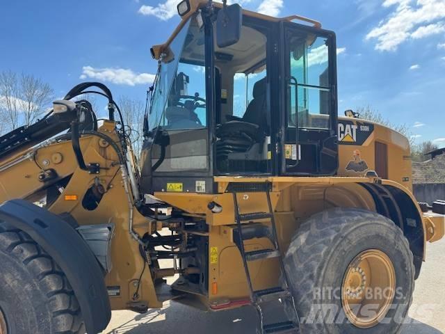CAT 930 H Rataslaadurid