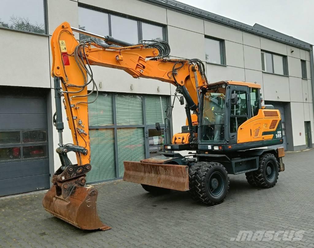 Hyundai HW140 Ratasekskavaatorid