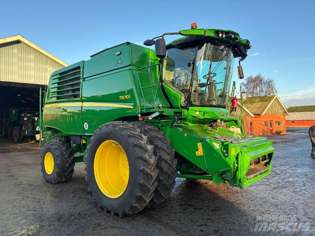 John Deere T670I 4WD Teraviljakombainid