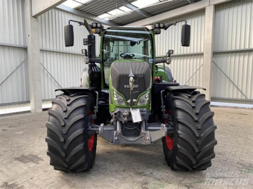 Fendt 724 Vario S4 Traktorid