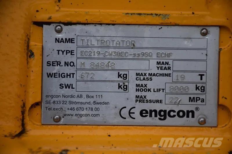 CAT M316F Ratasekskavaatorid