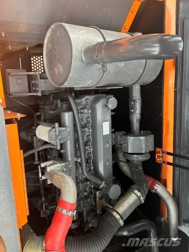 Develon DX 225 LCA Väikeekskavaatorid 7t-12t