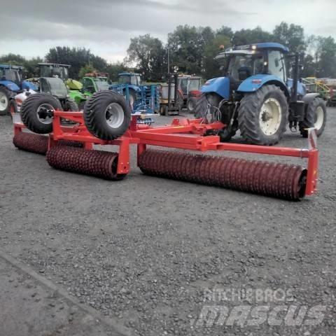 Quivogne ROLLMOT 830 Rullmasinad