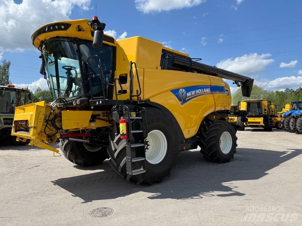 New Holland CX 8.90 Teraviljakombainid