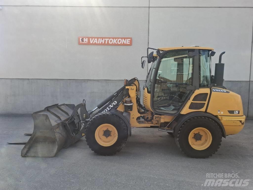 Volvo L 25 F-P Rataslaadurid