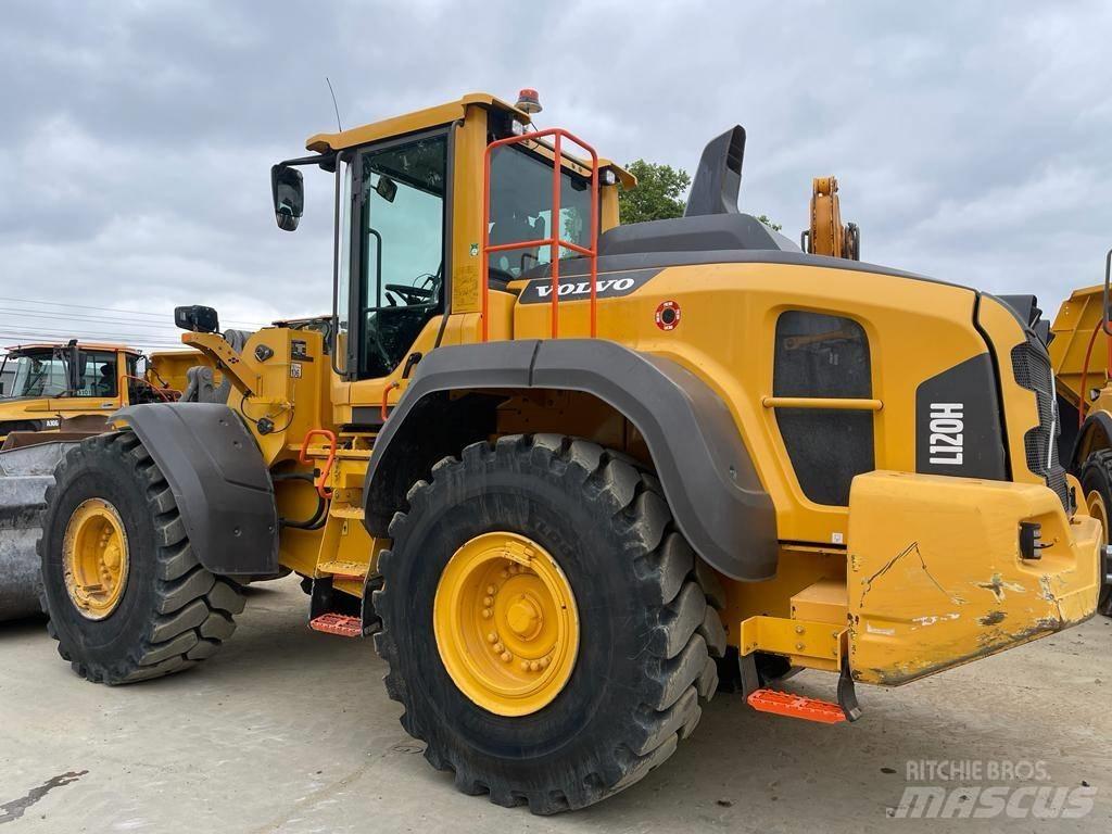 Volvo L 120 H Rataslaadurid