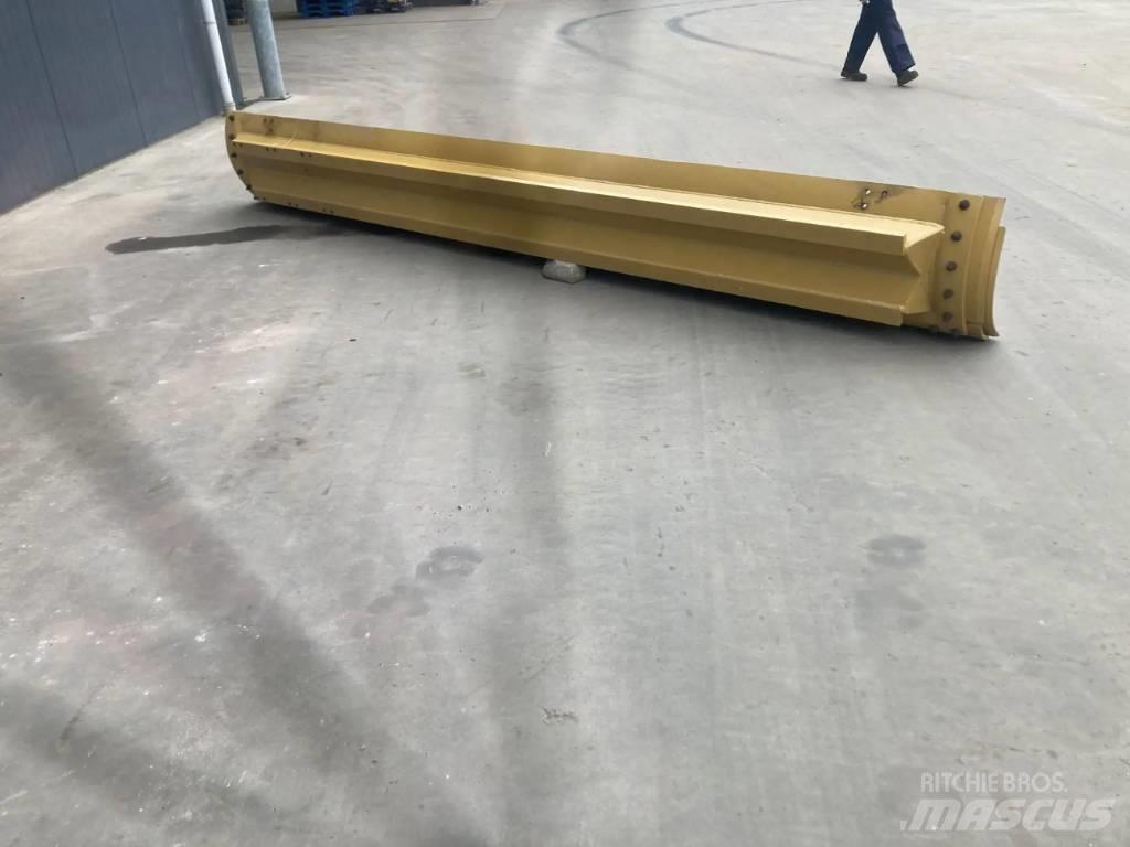 CAT 120M Moldboard Sahaterad