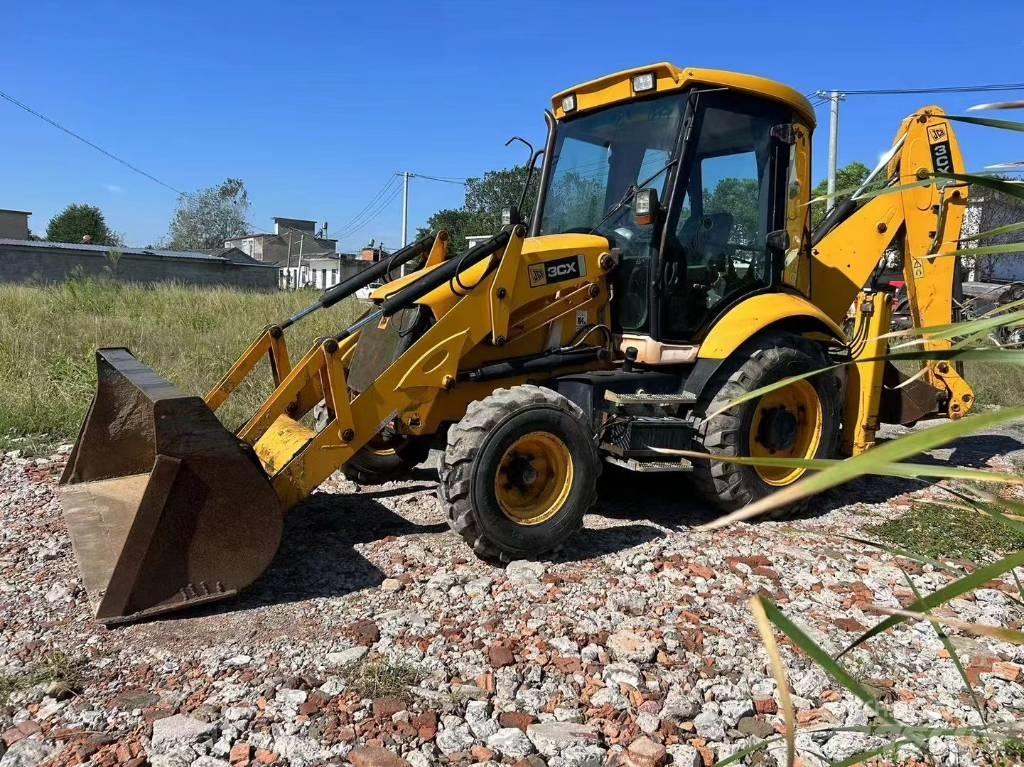 JCB 3 CX Ekskavaatorlaadurid