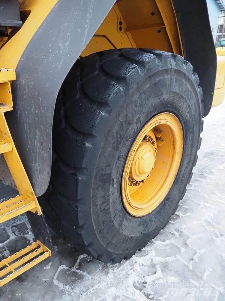 Volvo L 90 F Rataslaadurid