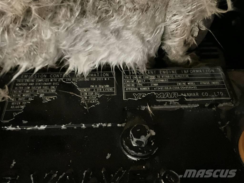 Doosan DX 80 R Väikeekskavaatorid 7t-12t