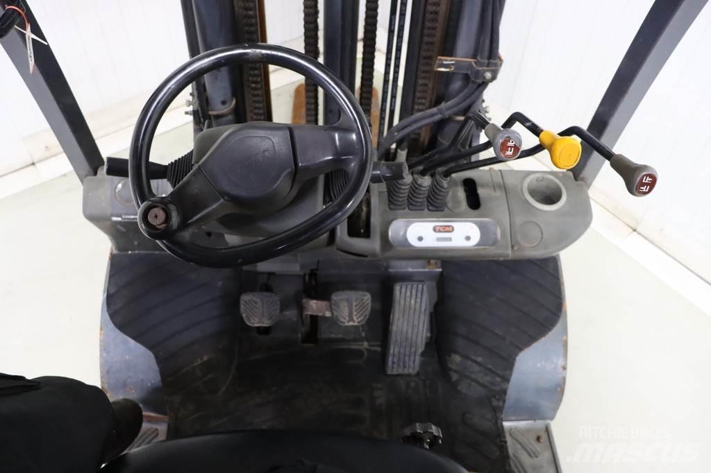 TCM FD25T3 Diiseltõstukid