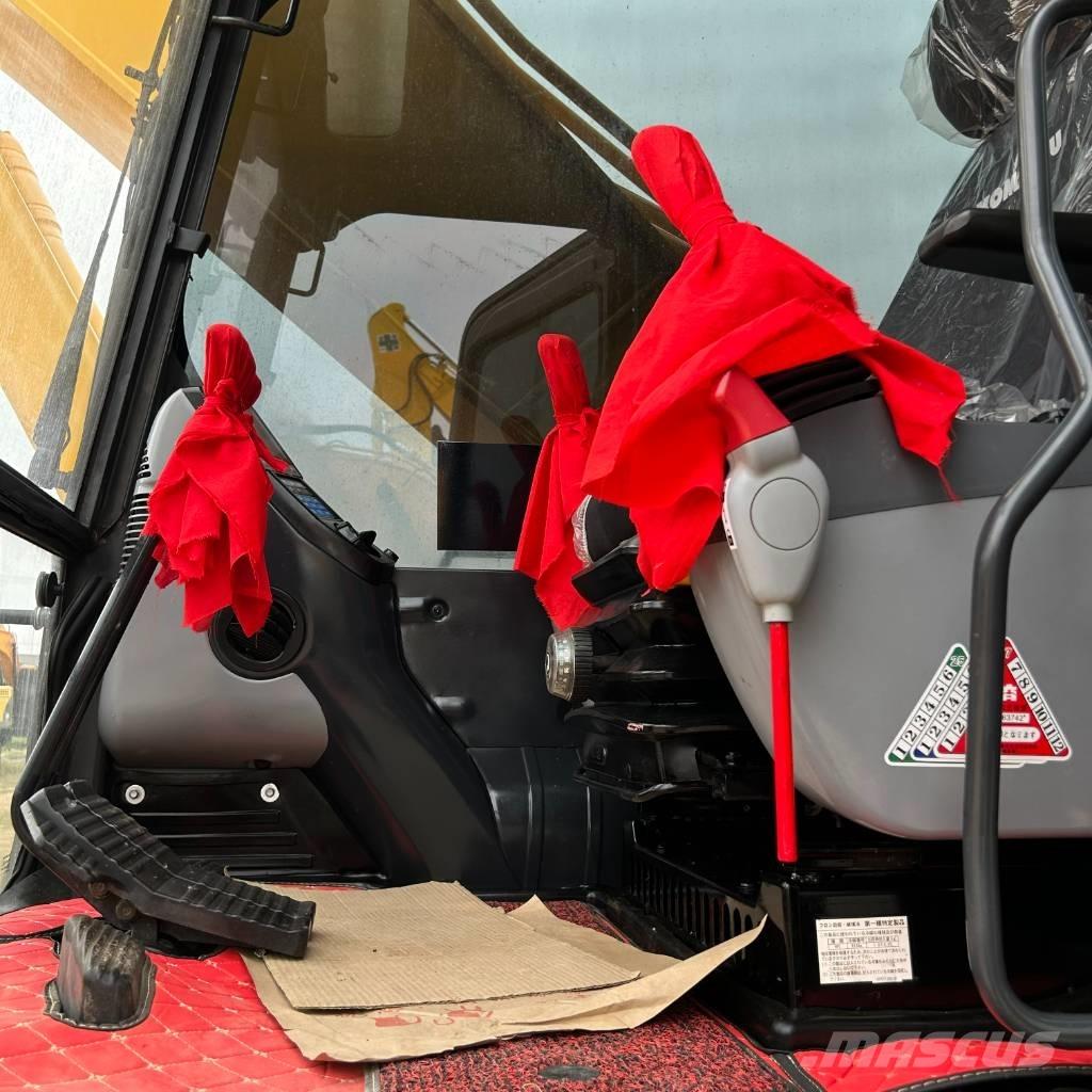 Komatsu 350-8 Roomikekskavaatorid