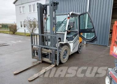 Still RC 42-40 Diiseltõstukid