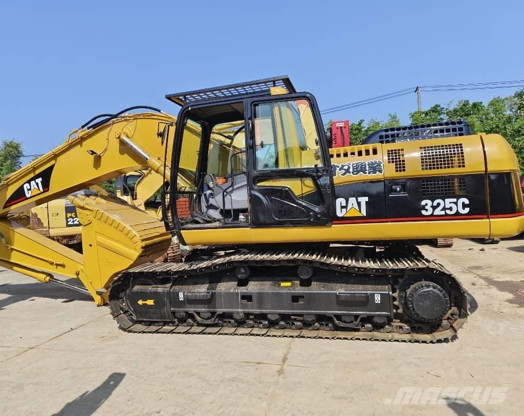 CAT 325 C Roomikekskavaatorid