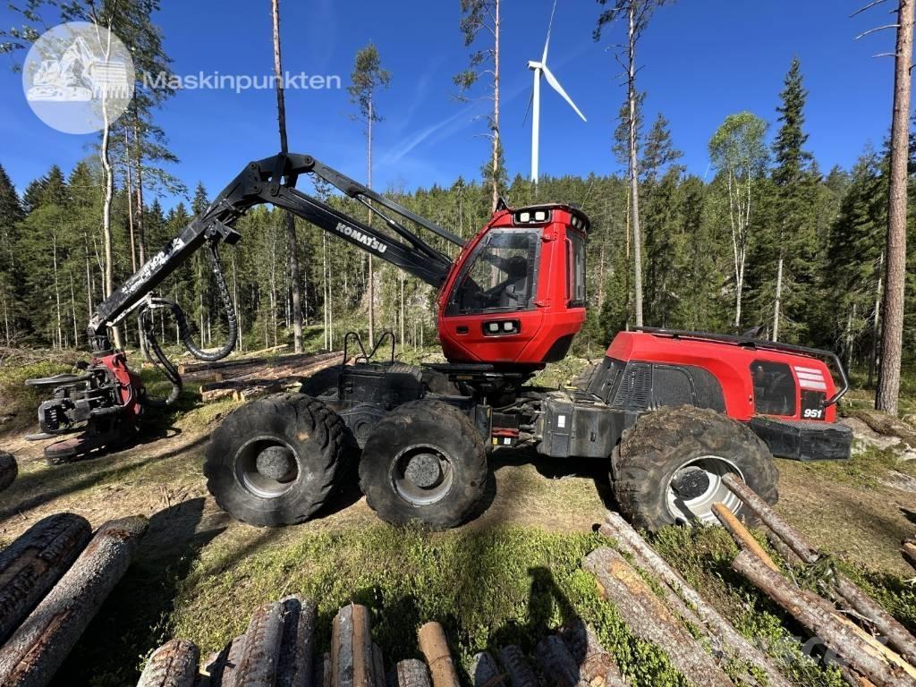Komatsu 951 Harvesterid