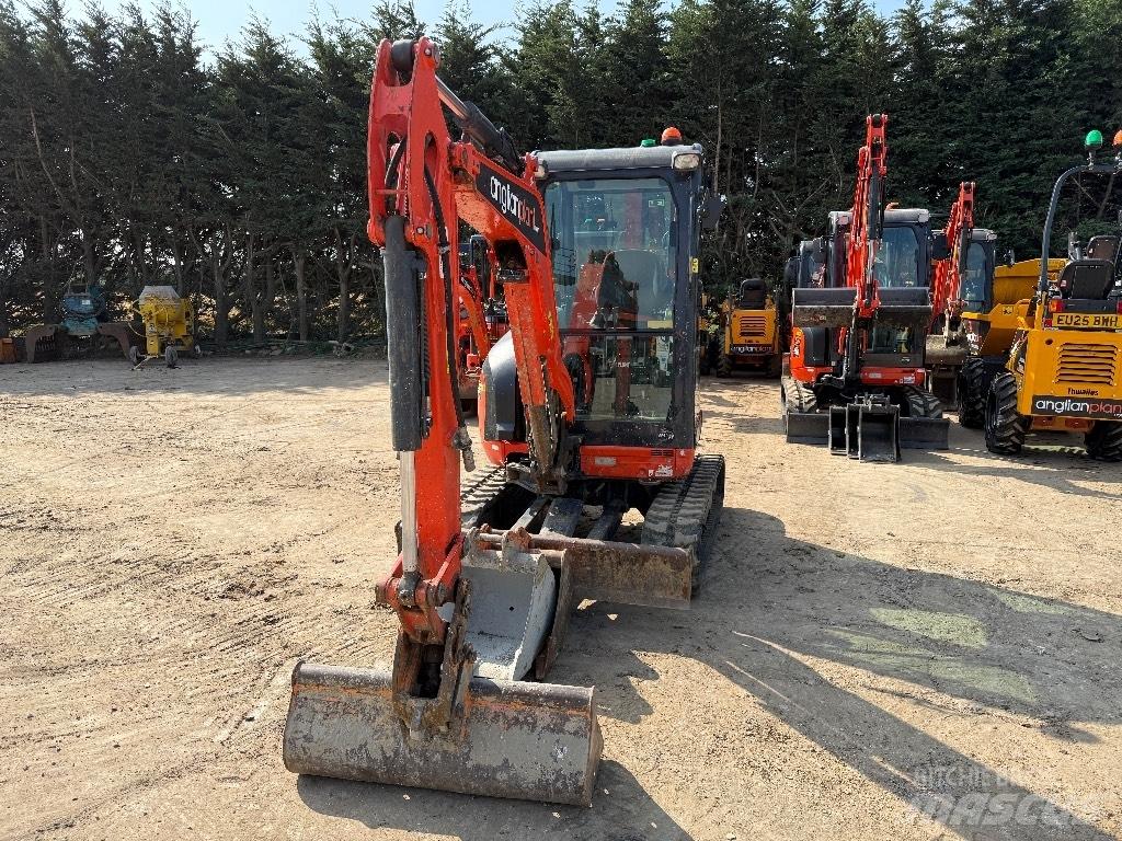 Kubota U 27-4 Miniekskavaatorid < 7 t