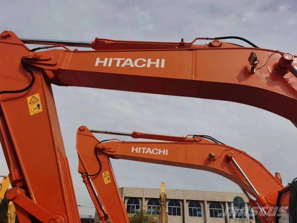 Hitachi ZX 240 Roomikekskavaatorid