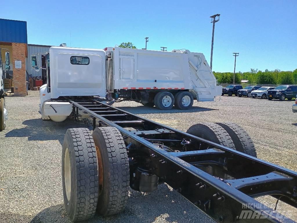 Peterbilt 335 Prügiautod