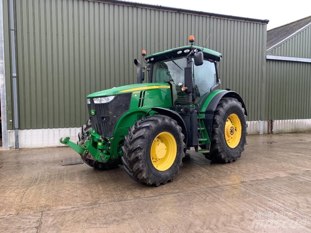 John Deere 7230 R Traktorid