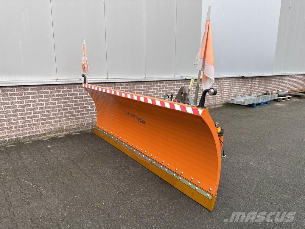 Bema 1100 (3000mm) Tänavapuhastusmasinad