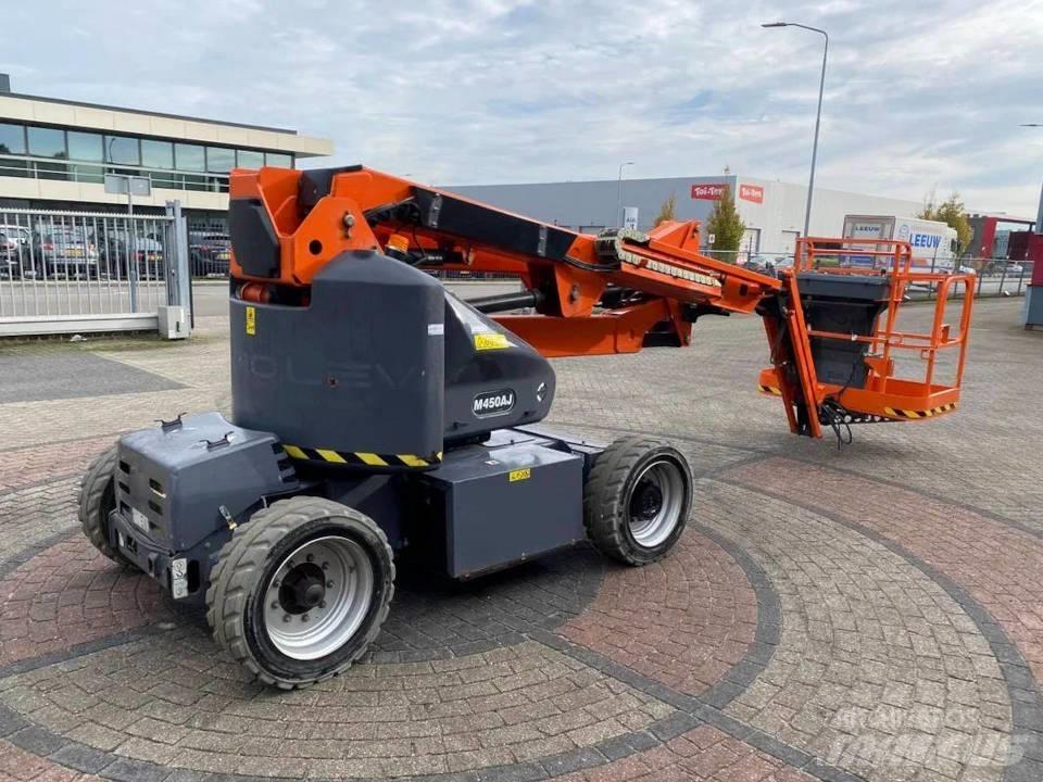 JLG M 450 AJ Iseliikuvad poomtõstukid