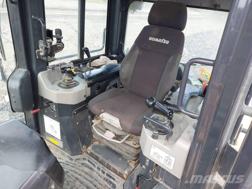 Komatsu D61PX-24 Buldooserid