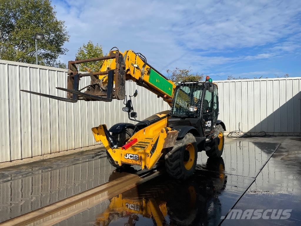 JCB 540-140 Hi Viz Teleskooplaadurid